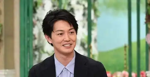 日本男星超强爸爸身份揭秘,他的父亲年营业额4万亿