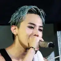 qq头像男生原宿风原宿风好看男生qq头像