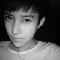 帅帅男生qq头像我想找的人都关了灯