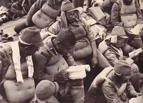 汉奸为啥叫日本鬼子为太君,这谁发明的词,日本人听了咋想