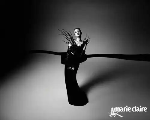 金九银十女刊封面争霸,周迅真时尚宠儿,双冰不相上下