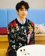 壁纸丨比悲伤更悲伤的故事,是找不到刘以豪这样的盐系男友吧