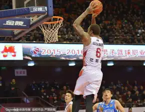 第33轮山男篮13199青岛男篮