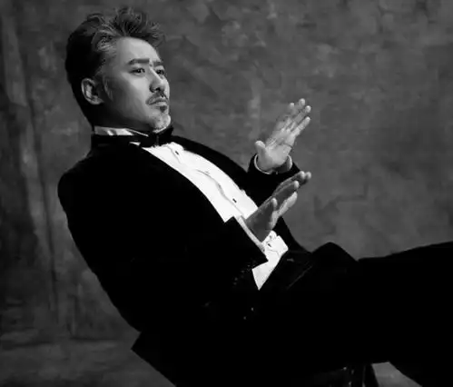 谈恋爱吗坐牢的那种,贪欲毁了陈昱霖,贪色毁了吴秀波唱片王思聪凤凰传奇音乐专辑下一个奇迹网易订阅