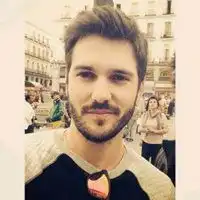 穿正装大叔图片微信头像图片大全