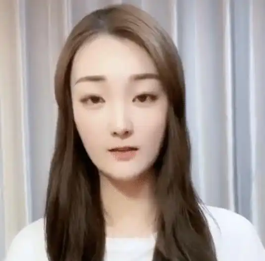 陈亚男的作死以离婚告终,反观大衣嫂的清醒,才是真正的聪明