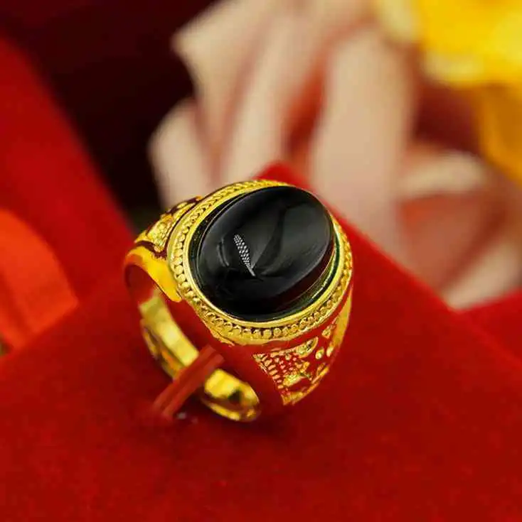 奢华魅力翡翠黄金戒指对男士品味的影响