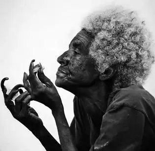 震撼人心的摄影迈阿密无家可归者的真实面孔