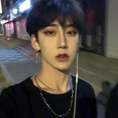 林知晚可爱小奶狗头像超帅气