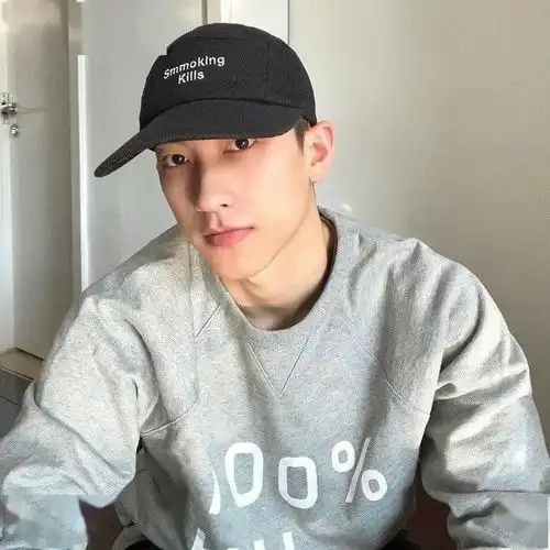 男生头像丨干净的圈规律的生活