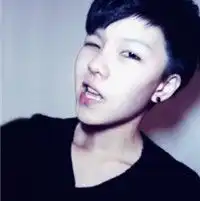 找一个和这个相配的男头像谢谢了