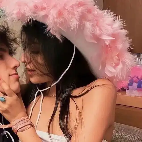 情侣头像情人节必备的情侣头像