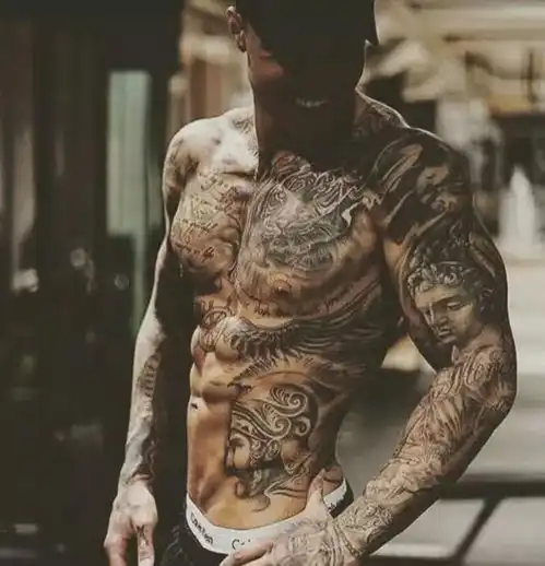 男人与纹身,总一款纹身让你舔屏