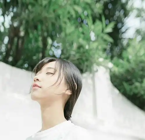 男人不够爱你时,会有这4种表现,中两条的就分手吧