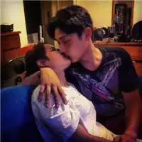 情侣头像一男一女谢谢你的微笑曾经慌乱过我的年华2