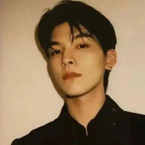 各类头像丨那些说我头像丑的人,是不是疯了