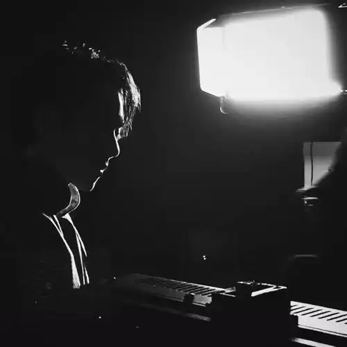 有哪些帅气的男生头像真人和动漫的都好