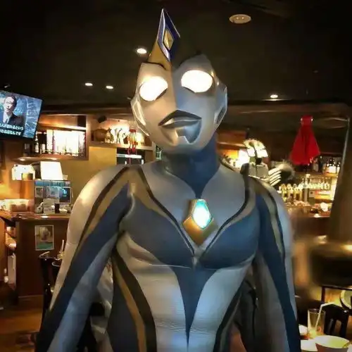 迪迦头像当你需要我的时候我就在