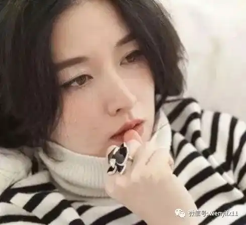 男人一定要刮胡子,女人一定要做眉毛