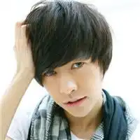 帮忙找个qq情侣头像要男生的女生的如下