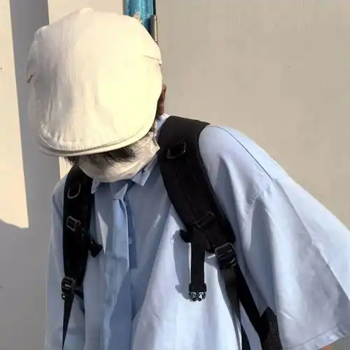 真人男头万家灯火与群星,人间值得的又一刻
