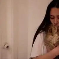 带猫的女生头像高清