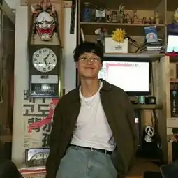 孤独伤心的男生个性头像