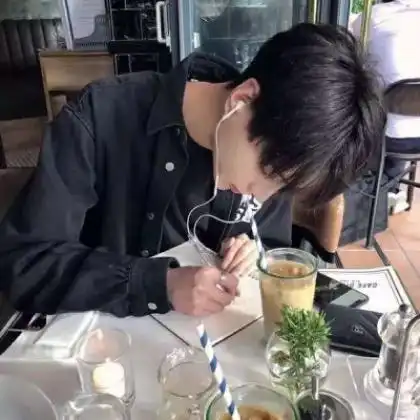 潮流个性男生头像图片,做你一辈子的守护神