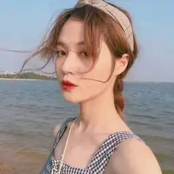 高冷御姐头像霸气露锁骨