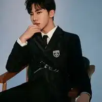 丁泽仁头像丁泽仁可爱生日头像