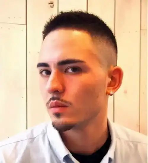 注意有这几种发型的人,酒量都不小,一看一个准,别和他们拼酒板寸自然卷网易订阅