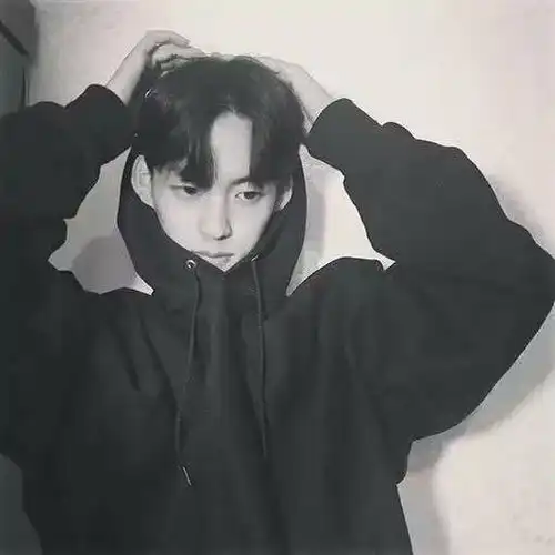 个性头像你永远不知道摩羯座的孤独感有多重