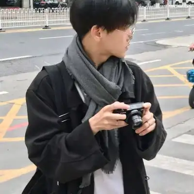 精美男生头像帅气真人ins风超酷太在意细节就会发现没人爱你