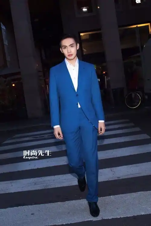 走秀霸气看秀帅气,直播真实还帮推车,这样的张彬彬可以说是男友力max了