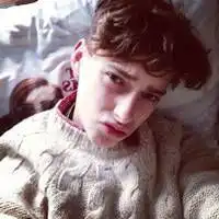 人前给面子,人后扇耳光