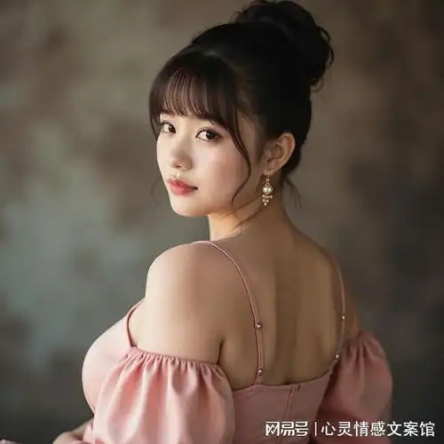 两性情感话题之为什么男生喜欢微胖女生微胖丰满性感女神的魅力