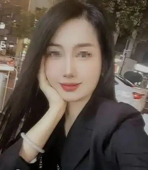 河南29岁男子对35岁姐姐一见钟情,对方保养像少女,还不要房和车