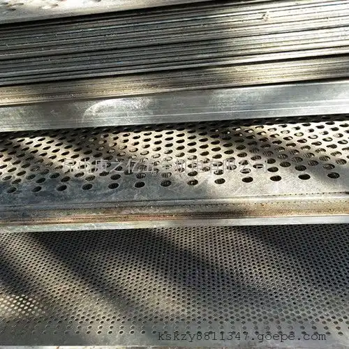 304不锈钢冲孔网图片高清大图谷瀑环保