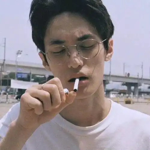男生头像一个人最美好的状态,那一定是知道自己要什么,并且全力以赴