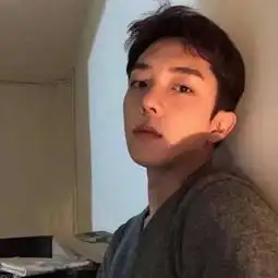 干净阳光的男生头像帅气2019最好看有型的男生头像精选