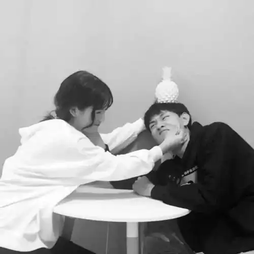 最不像情头的动漫情头,张张都很潮,班主任来办公室一趟