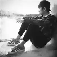 孤独落寞的男生头像也许我们生来孤独