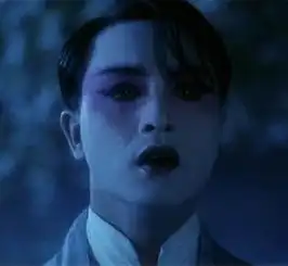 不用声嘶力竭一滴眼泪足以震撼人心的明星盘点组图