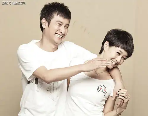 马伊琍13岁大女儿近照曝光,身材凸凹有致戴口罩难挡高颜值,文章瘦出了新高度