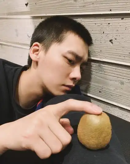 李易峰新剧被坑了上线时间太短像特出表演,粉丝生气抱不平