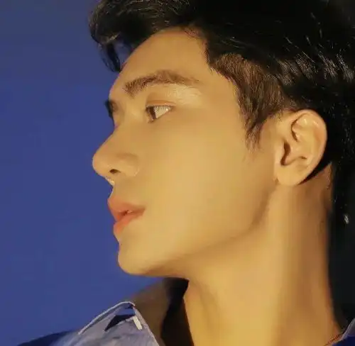 头像超nice的微信头像送给你们