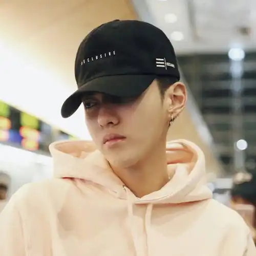 商场同款学生夏季棒球帽鸭舌帽男士帽子韩版潮流夏季黑色白色