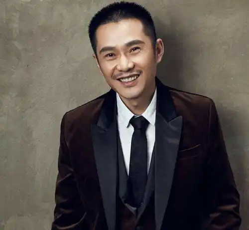 任帅因夫妻爱情走红,入圈21年无绯闻,爱家也爱妻儿