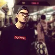 supreme挎包男潮