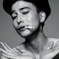 非常骚的微信头像男生微信头像图片大全